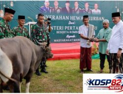 Menhan RI Melaksanakan Shalat Idul Adha Bersama Tentara Dan Masyarakat Di Makodam XVIII/Kasuari