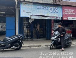 Pakar Hukum Prof Sutan Nasomal SH.MH Minta Kemenkes Bersama Kadinkes Banten Operasi Apotik,Toko Obat Juga Toko Kosmetik Dan Tertibkan