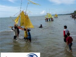 Tradisi Ngantar Ajong Yang Di Cap Syirik,Anehnya Makin Ramai