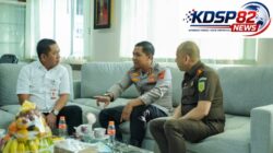 Kapolres Karawang Perkuat Sinergitas Bersama Kejari Dan Yonif 305/Tengkorak,Wujudkan Karawang Aman Dan Kondusif