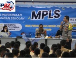 Sampaikan Materi Edukatif,Kanit Binmas Polsek Telukjambe Laksanakan Binluh MPLS Kepada Murid SMK Perguruan Cikini