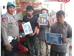 Polsek Banyusari Melaksanakan Giat Sosialisasi QR Barcode Ke Masyarakat Pemgaduan Ke Divisi Propam Polri Bidpropam Polda Jabar