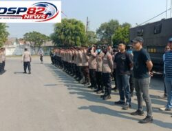 Pastikan Aksi UNRAS Karang Taruna Wirasena Kondusif,Kapolsek Klari Pimpin Apel Kesiapan Pengamanan