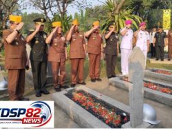 Kabacadnas Pimpin Ziarah Nasional Peringatan Hari Veteran Nasional 2026 Di TMPNU Kalibata