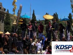 Bupati,Kapolres dan Ibu Deputi, Jamasan 13 Anak Bajang Jalani Prosesi Sakral Dieng